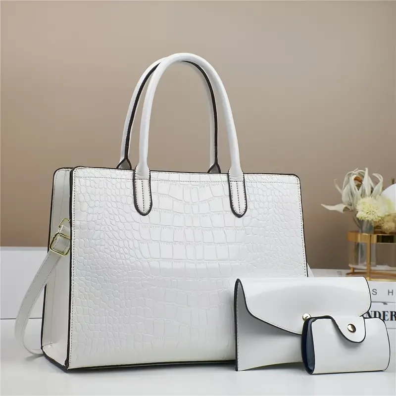1pc Elegant Crocodile Pattern Faux Leather Tote Bag for Women, Fashionable High-End Handbag with Removable Strap, Zipper Closure, Polyester Lining, and Includes Matching Wallet