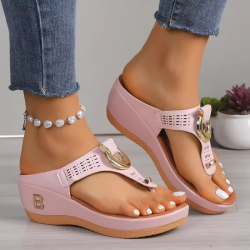 Breathable mesh sports sandals with non-slip sole