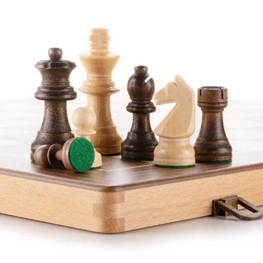 High Quality German Walnut Chess Wooden Chess Solid Wood Chess Pieces