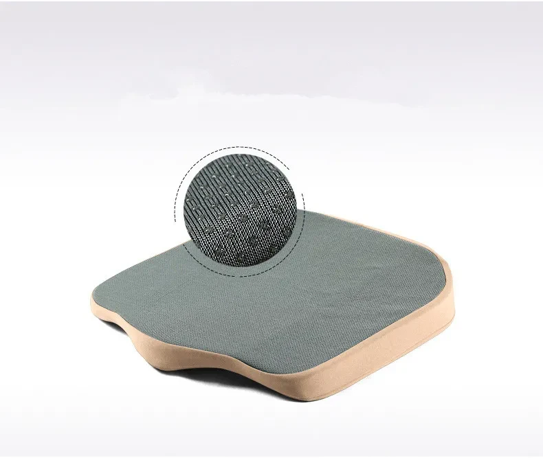 Car monolithic cushion