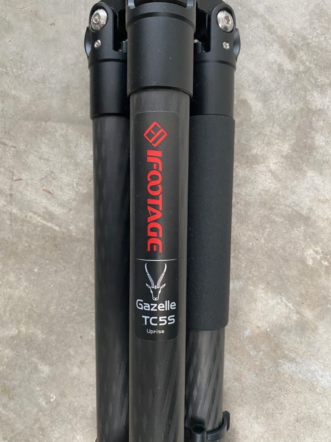 iFootage Gazelle Tripod TC5S - Carbon Fiber