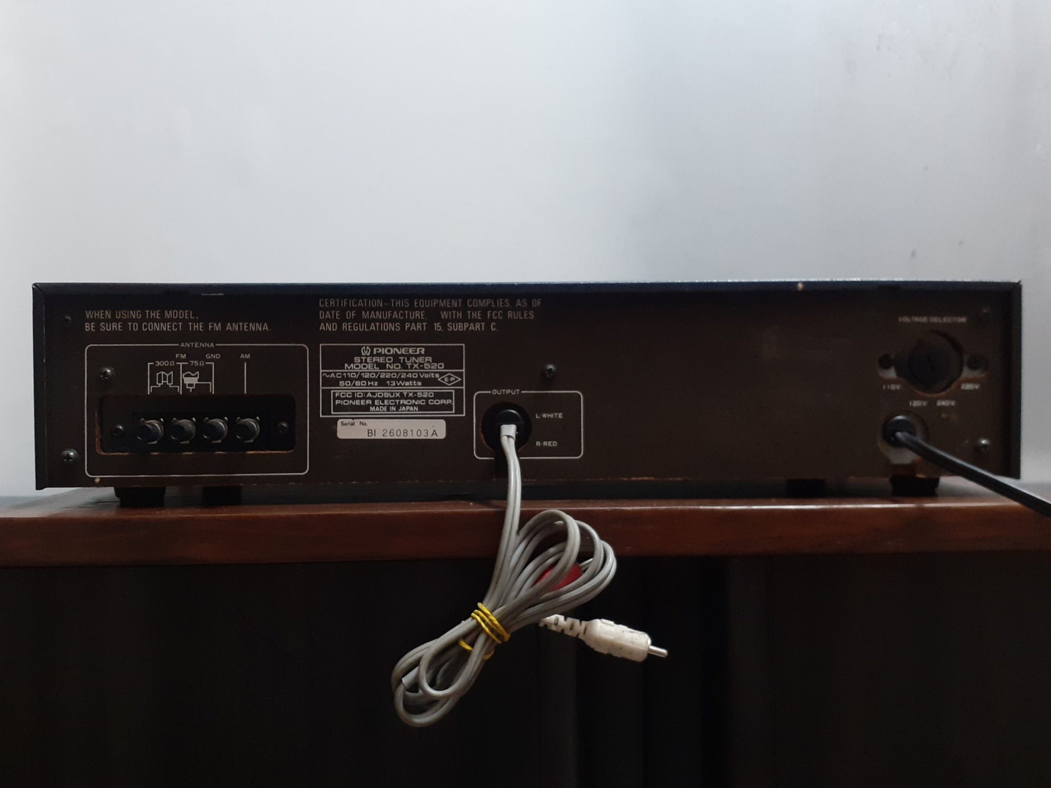 Pioneer Stereo Tuner TX-520 (1981-82)