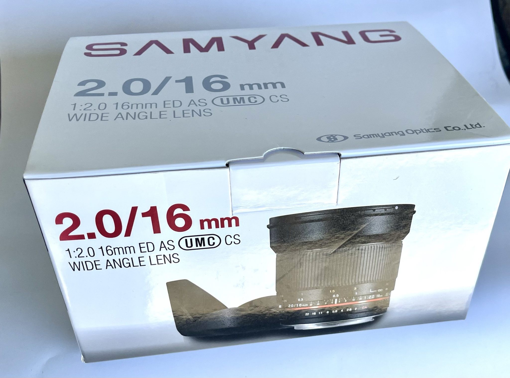 Samyang 16mm f2.0 Sony a / Minolta AF mount ED AS UMC CS