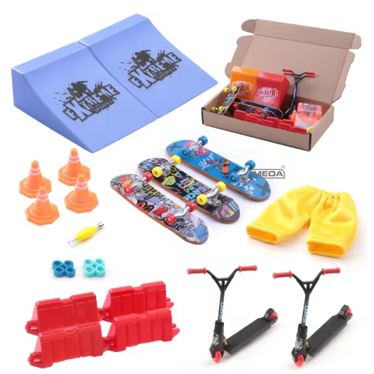 3 Pcs Frosted Surface Alloy Finger Skateboard Box Packag Kits Mini Sports Pants Ramp Scooter Roadblock Indoor Home Leisure Toys