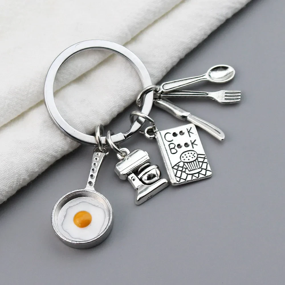 Creative Pan Fried Egg Model Keychain