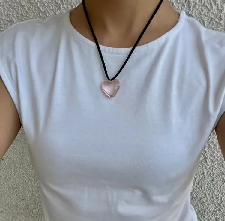 Heart-shaped Crystal Pendant Fashion Necklace