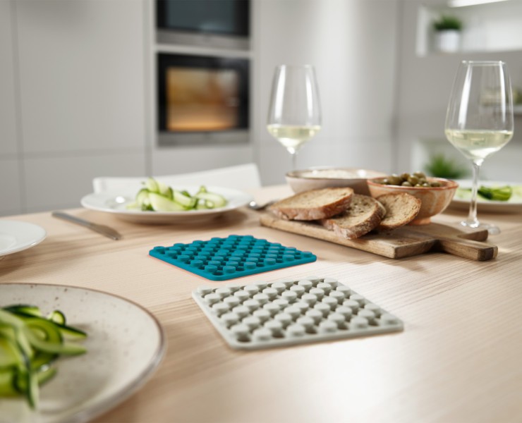 2pc Silicone Trivets (Opal/Stone) - Joseph Joseph Duo