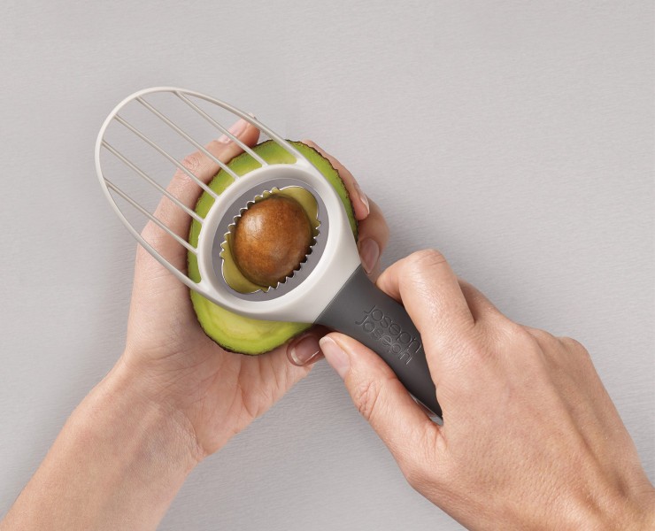 3-in-1 Avocado Tool - Joseph Joseph Duo