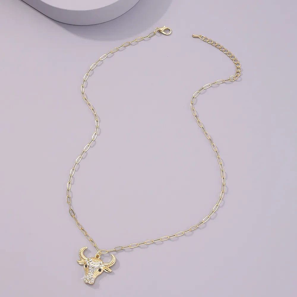 Bull Head Necklace Female Animal Diamond Hip Hop Trend Creative Clavicle Chain