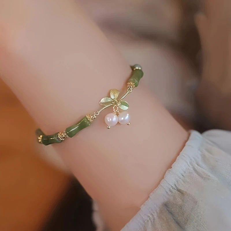 Spring Flowers Peridot Bamboo Bracelet for Women - Light Luxury Niche Ladies Fashion Bracelet