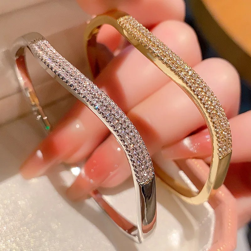 New Exquisite All-match Simple Bracelet
