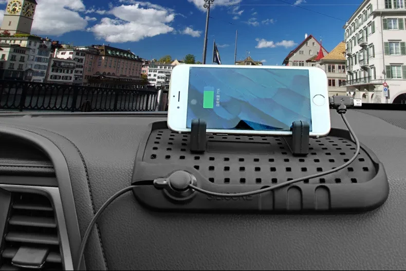 Multifunctional Car Charging Bracket Silicone Mobile Phone Holder