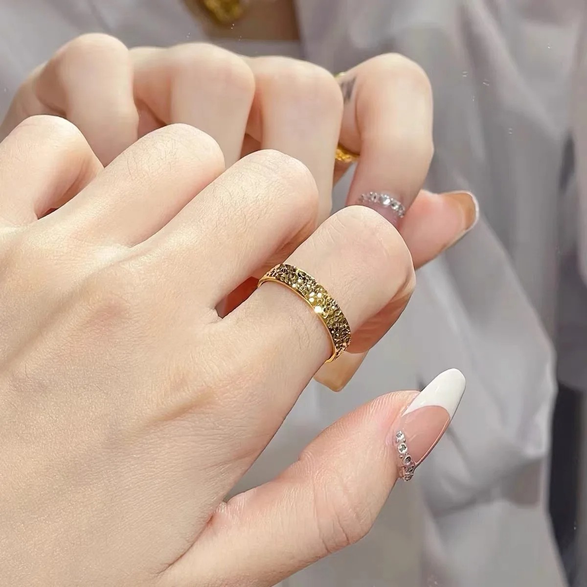 Stainless Steel 4mm Broken Ice Rings for Women