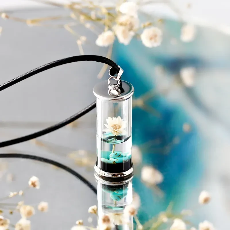 Jar necklace pendant