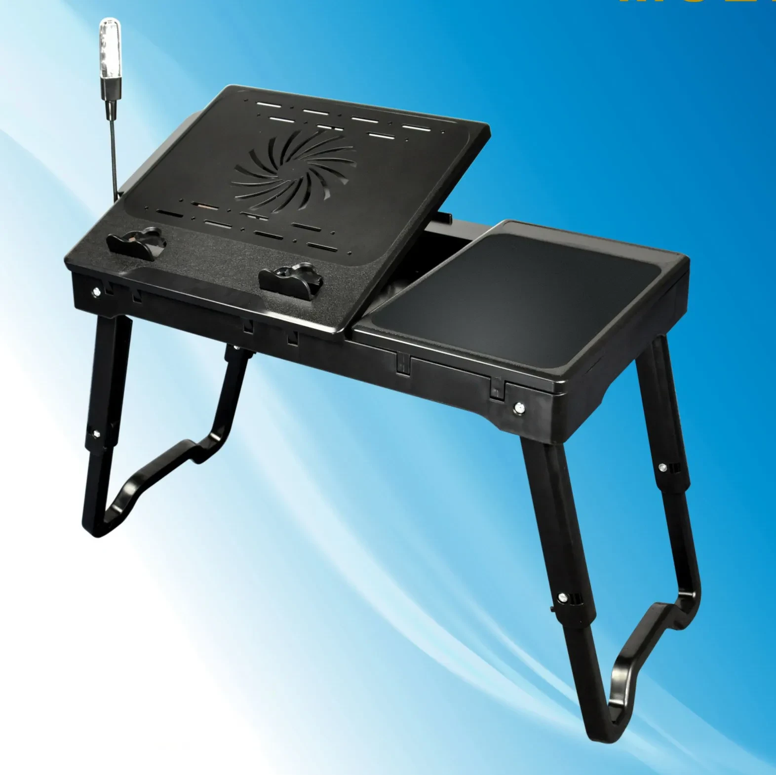 Collapsible computer desk
