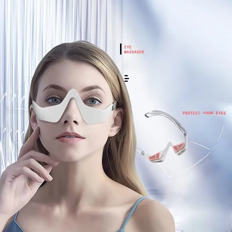RevitalEyes Under-Eye Red Light Therapy
