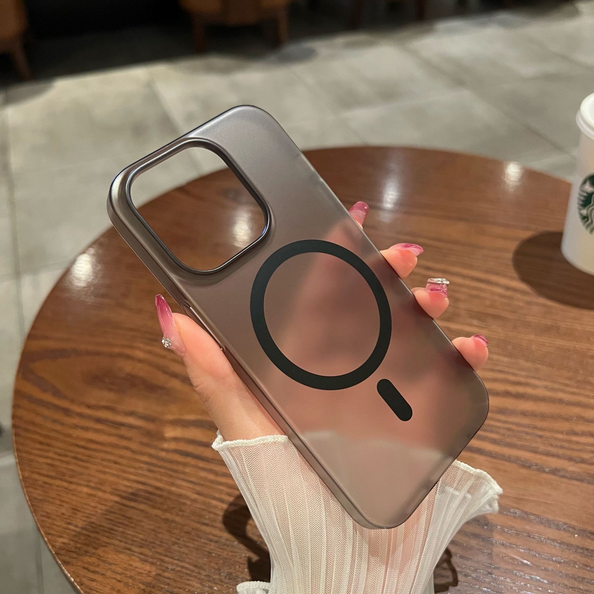 Ice Mist Magnetic Suction Phone Case Ultra-thin PC Translucent