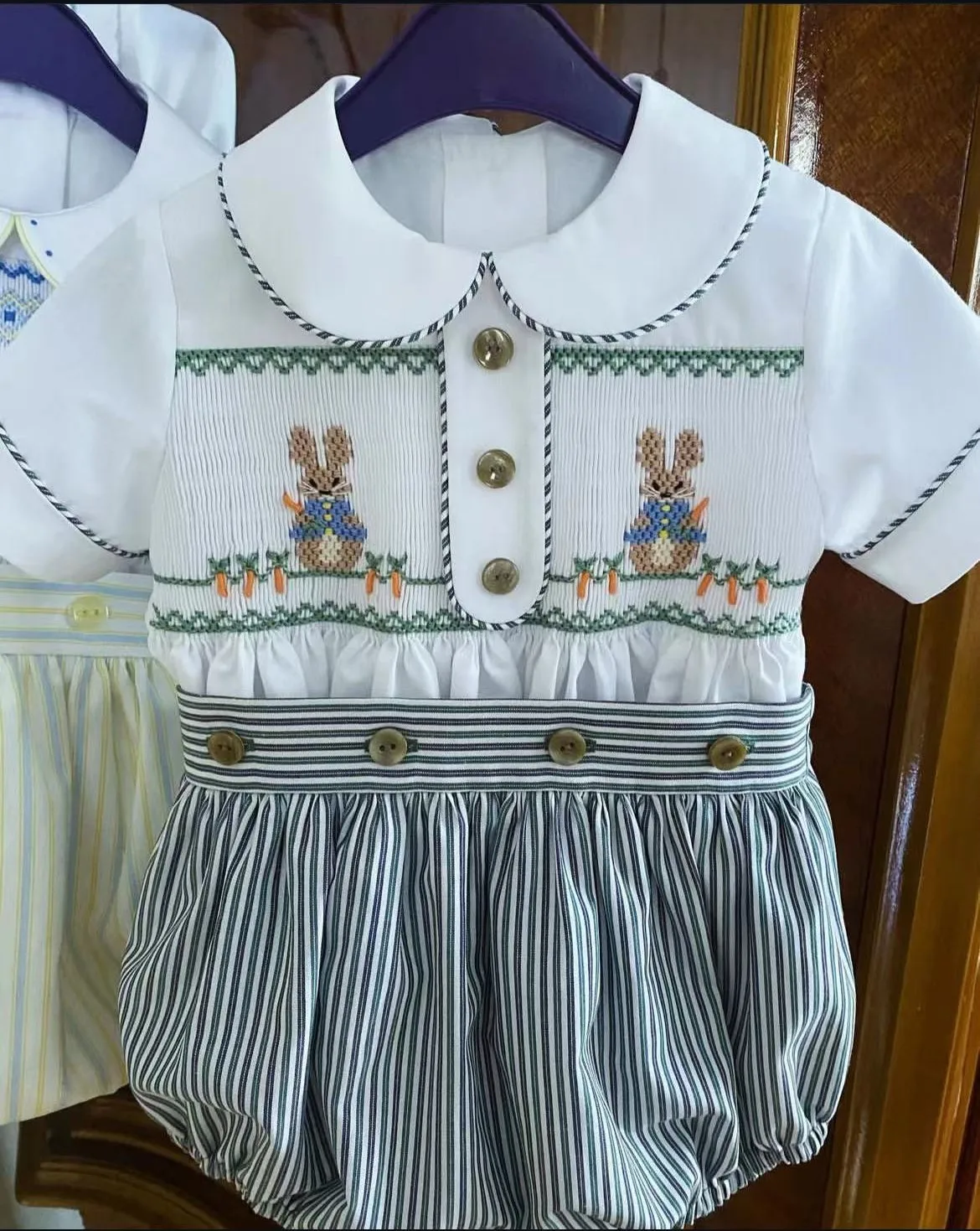 Kid Size: 6M - 0-6Y Baby Boy Summer Rabbit Handmade Embroidery Smocked Black Stripe Outfit Suit for Birthday Causal A109