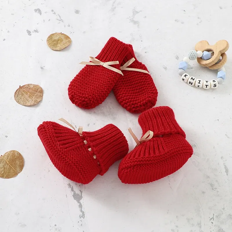 Color: Dark Grey, Baby Age: 13-18 Months - Baby Shoes + Gloves Set Knit Newborn Girls Boys Boots Mitten Fashion Butterfly-knot Toddler Infant Slip-On Bed Shoes Hand Made