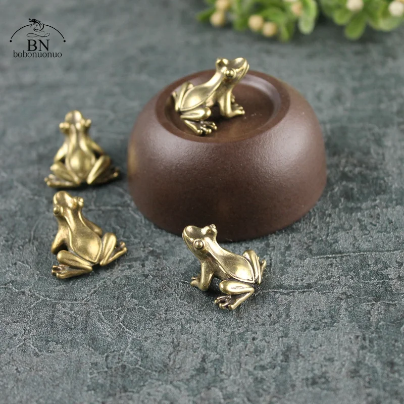 Retro Copper Small Cute Frog Figurines Miniature Desktop Ornament Decorations Accessories Metal Brass Animal Toad Tea Pet Decors