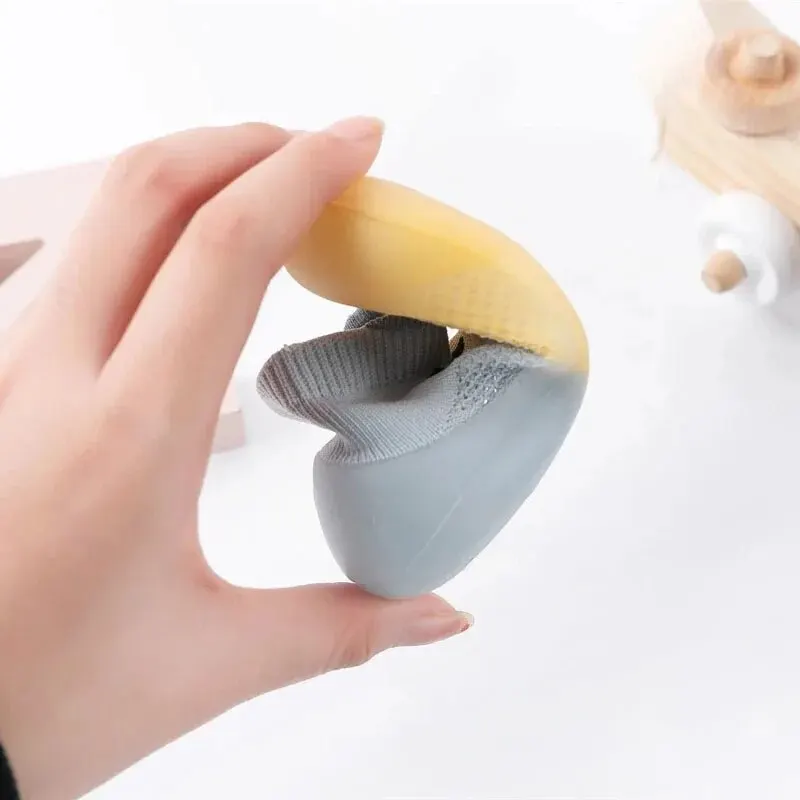 Shoe Size: 2, Color: Black - Cute Piggy Children's Shoes Men's and Women's Baby Soft Bottom Breathable Footwear Toddler Sandals Cotton Baby Socks Shoes