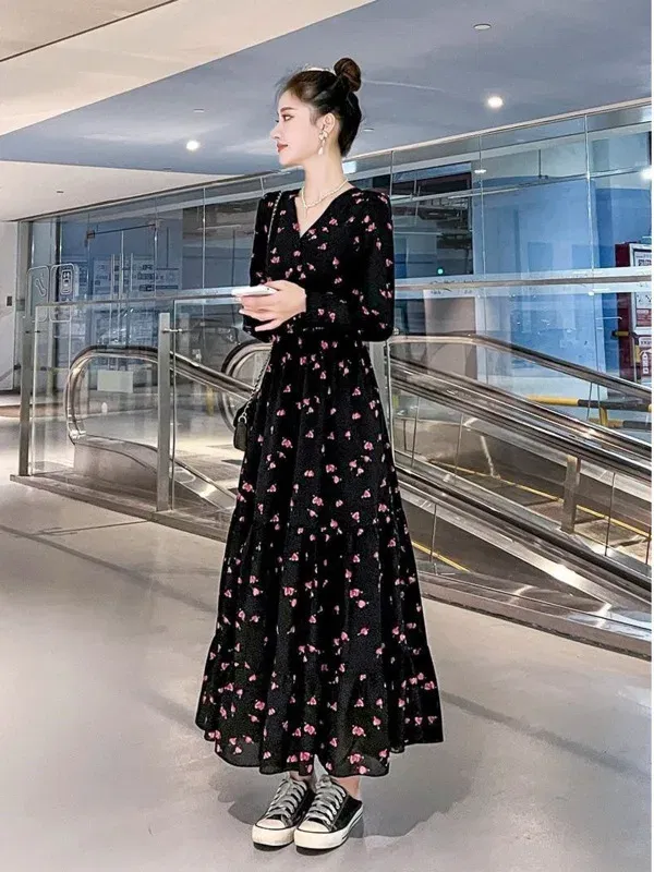 Color: black, Size: XL - Chiffon floral dress 2024 spring/summer new high waisted slimming knee length skirt light luxury French style large skirt 3FWF