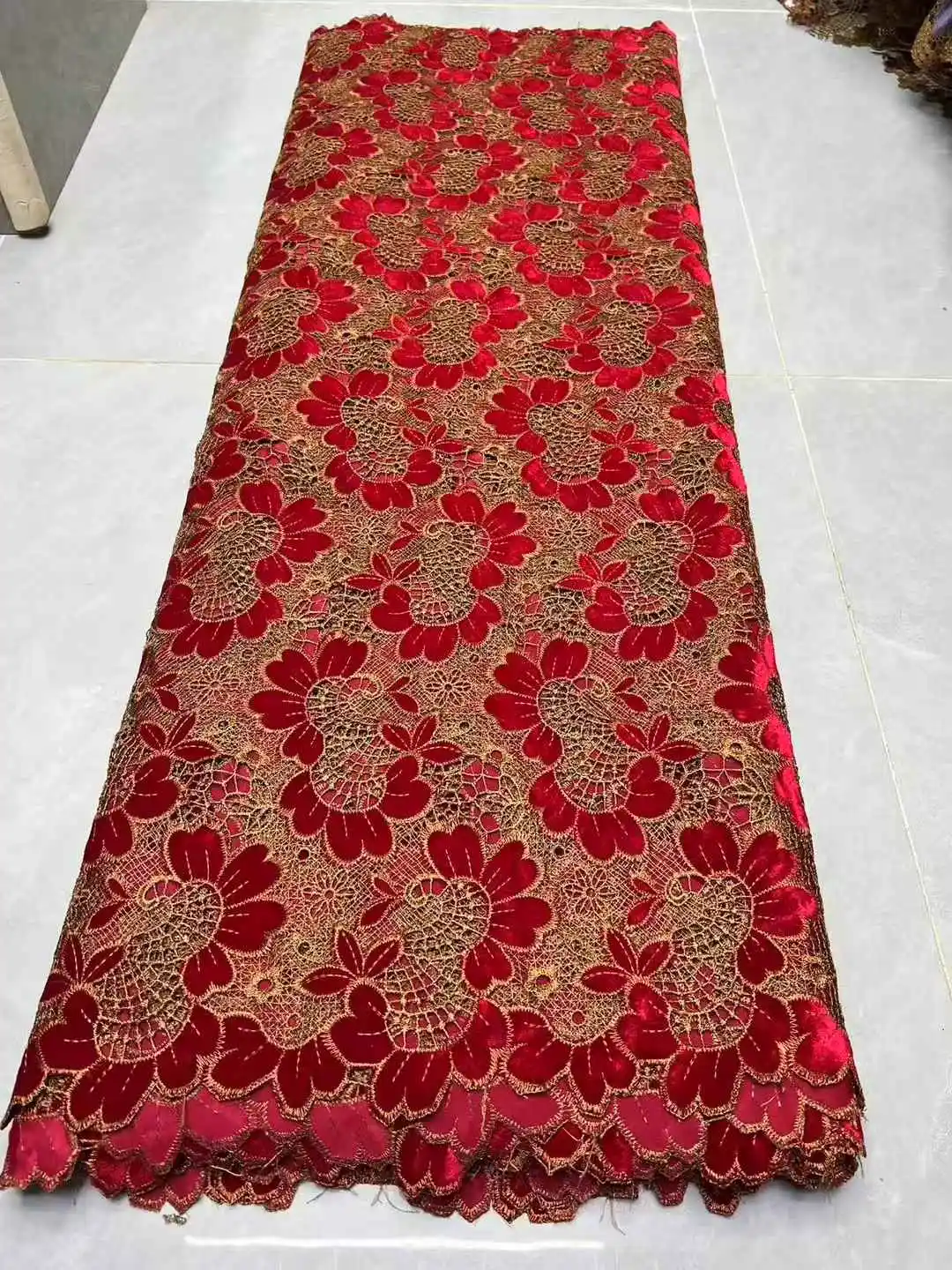Color: Red, Width: 120cm, Length: 5 yards - 2026 Purple African Nigerian Velvet Lace Fabric High-Quality Embroidery for Wedding Party Sewing SHXI