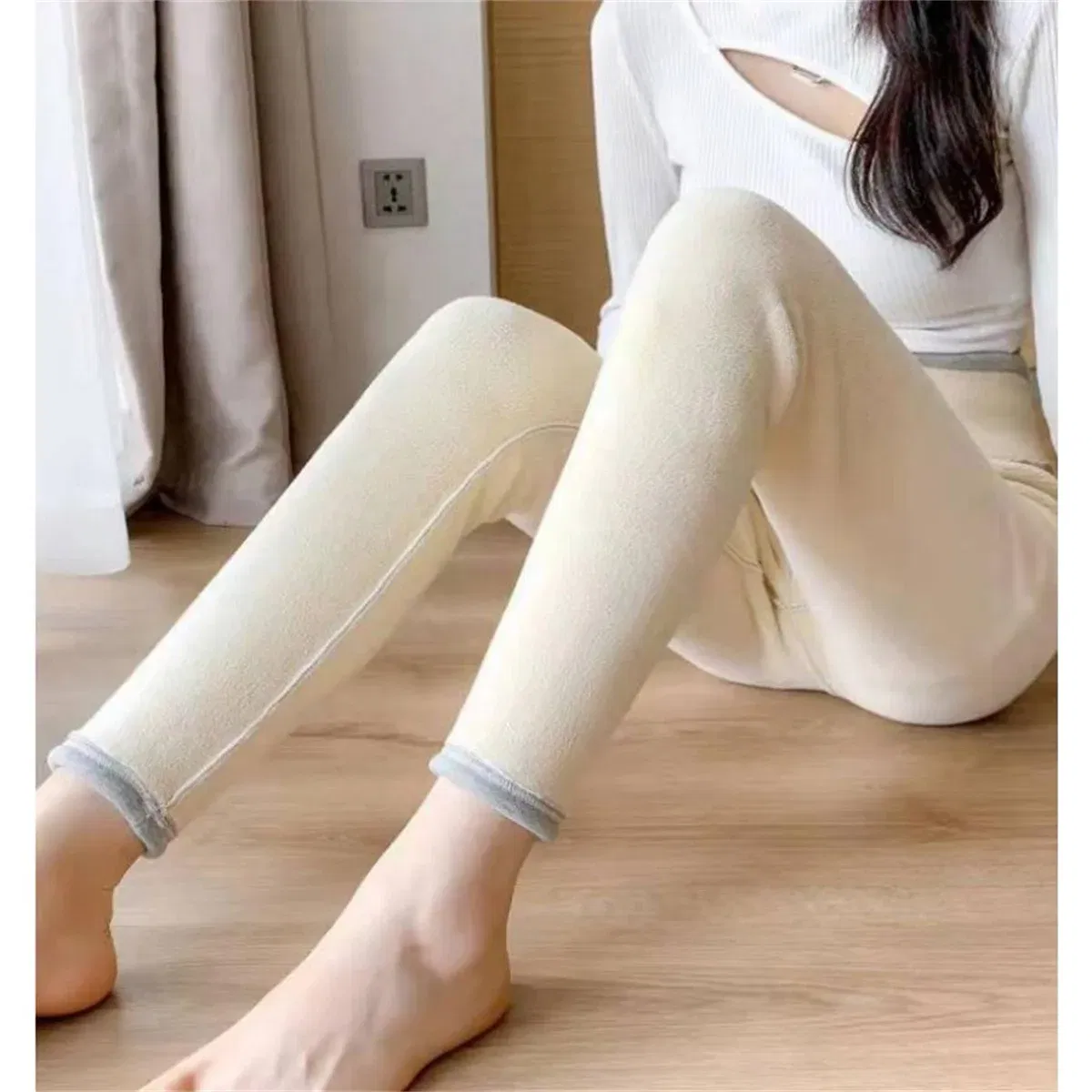 Color: black, Size: M - Winter Women Leggings Solid Warm Leggings Thicken Lambwool Hight Waist Fleece Keep Butt Lift High Stretchy Walking Pants Pocket