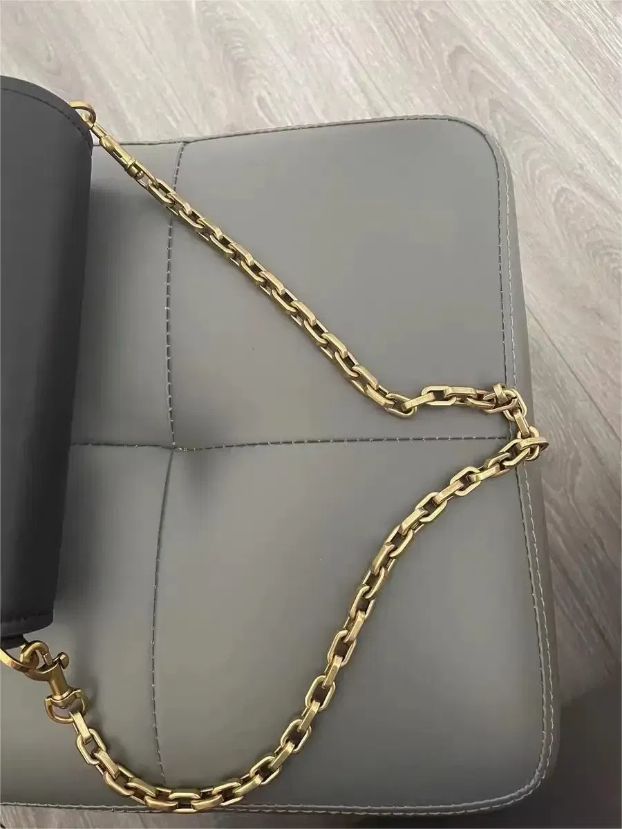 Color: Blue, Ships From: CHINA - Luxury Design Saddle bag Luxury Shoulder Straps replaces Cross-arm Shoulder Copper Color Lightweight Chain