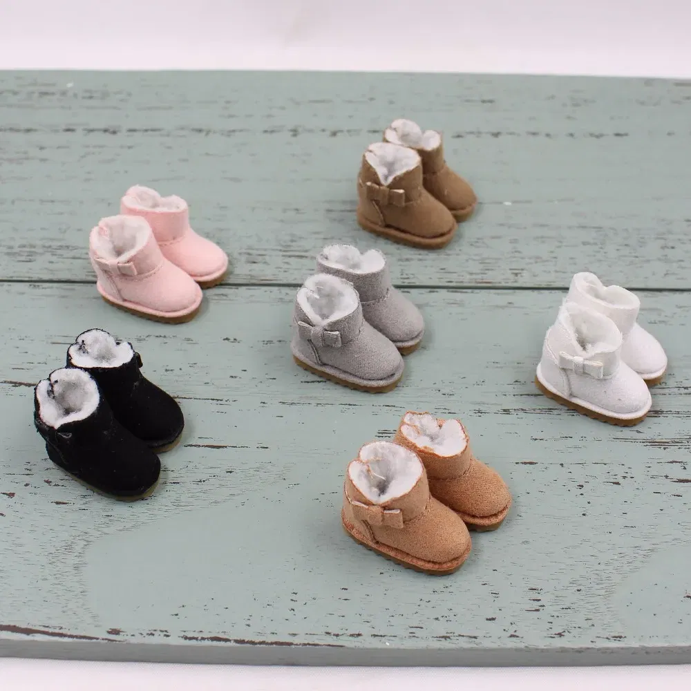 Color: Blue, Size: One Size - ICY DBS Blyth doll toys shoes winter boots snow shoes about 3.5cm toy shoes
