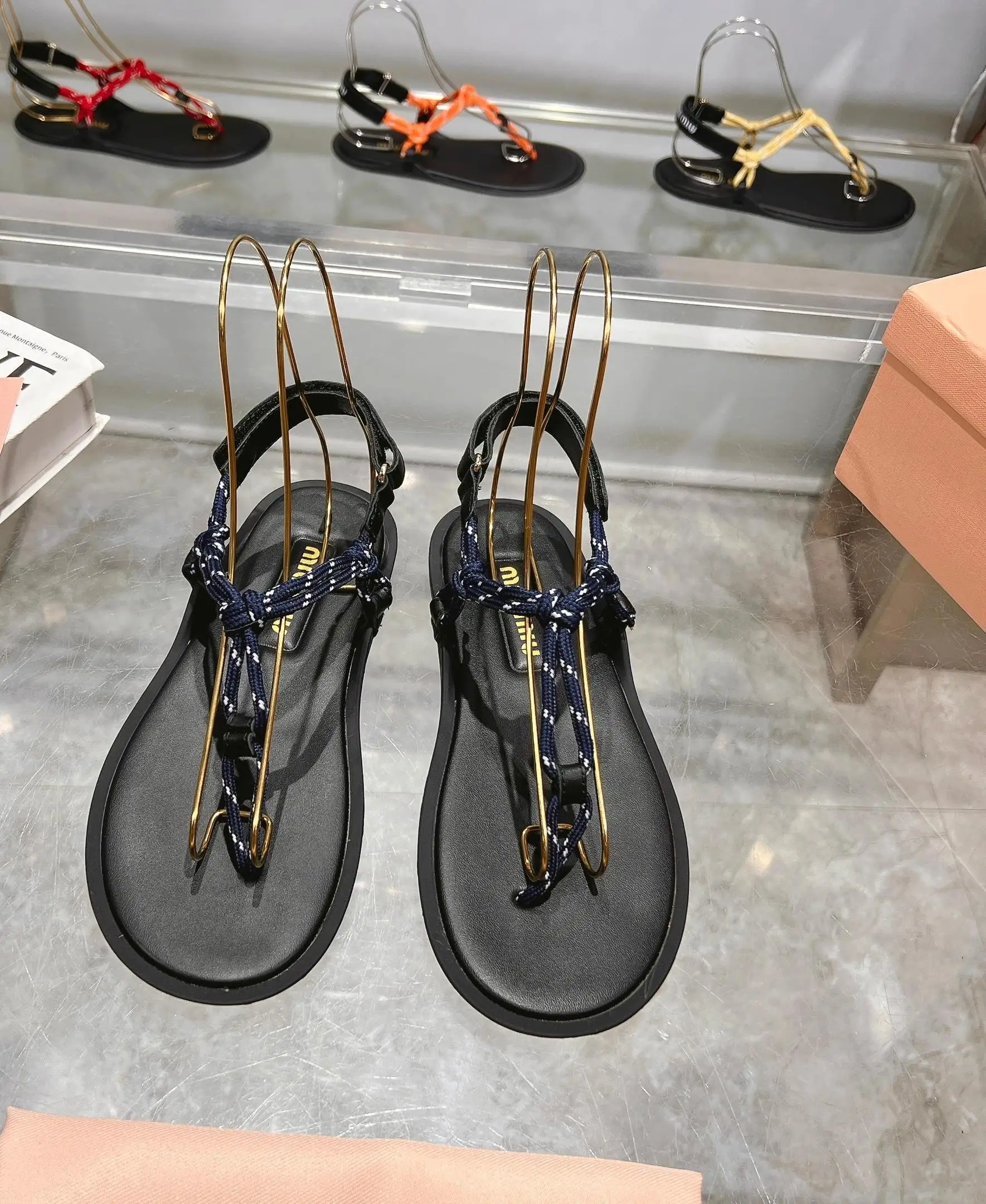 Color: black, Shoe Size: 38 - 25 New Summer Products, Super Cost-effective, Summer Sandals and Flip-flops Are Versatile and Trendy, MIU Series Flip-flops