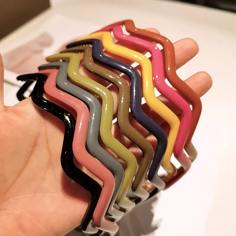 Color: Dark Grey - New Fashion Solid color resin Simple frosted anti-slip wave shape Toothed Wild Hairbands Women Girls Hair Accessories Headdress