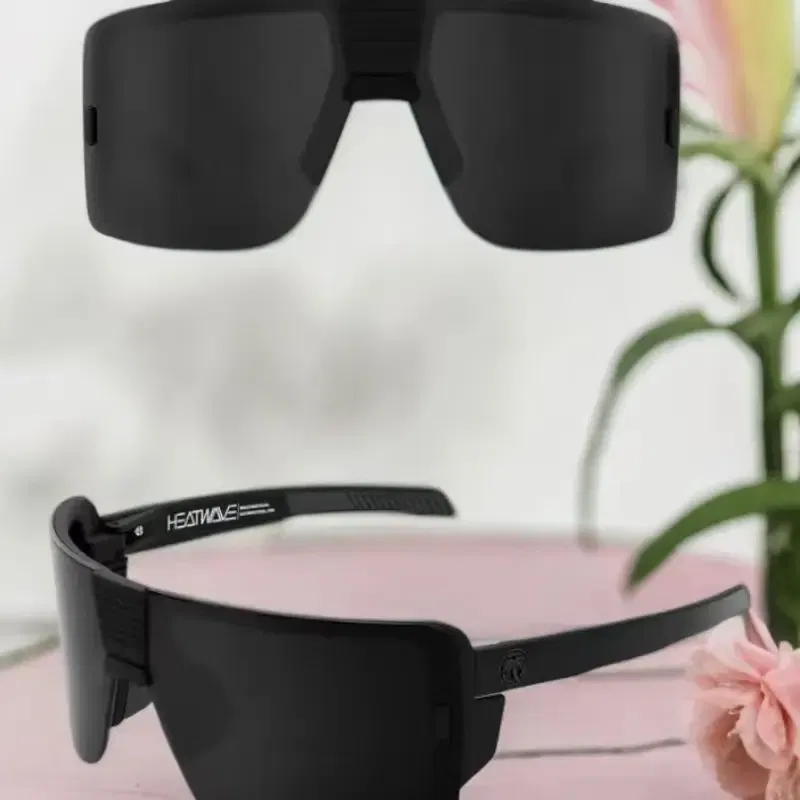 Color Name: Brown - Stylish sports sunglasses, UV400 glasses for outdoor cycling, fishing and holiday gifts:HW09; with box