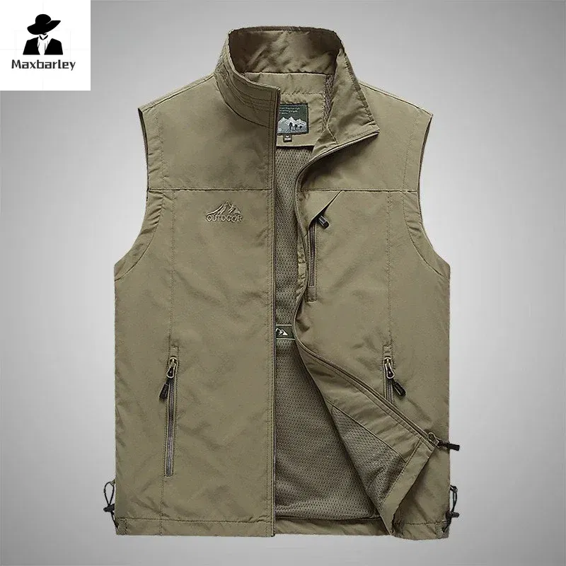 Color: Blue, Size: M - Autumn Men Waistcoat Outdoor Leisure Solid Sleeveless Jacket Young Middle-aged Photography Fishing Casual Vest Male summer
