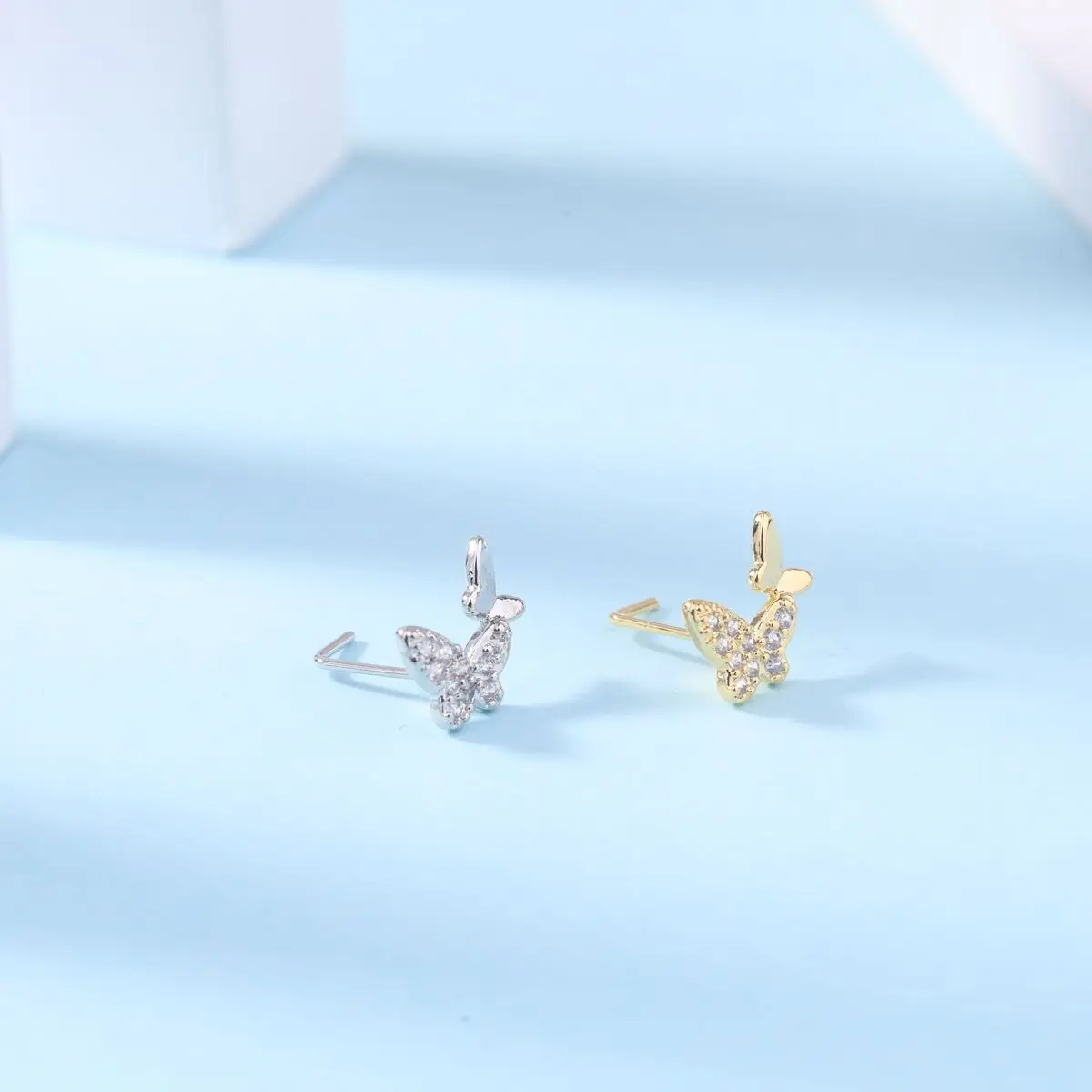 Metal color: Silver - 20G L Shaped Nose Studs CZ Cute Butterfly Design Gold Silver Color Nose Piercing for Women Girl Nostril Jewelry