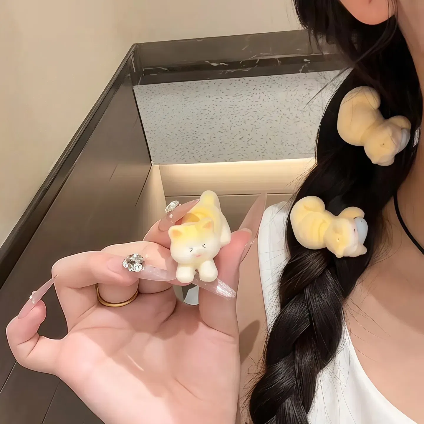 Color: Pink - 1/2pcs New Cat Flocking Hair Clip Plush Cute Cat Fish Hairpin Sweet Kawaii Hair Clips for Girls Kids Headwears Deraction Gifts