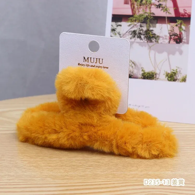Color: Ginger - Advanced Sense Card Hair Clip Korea Autumn and Winter Hair Clip Sweet and Gentle Wind Back Hair Grab Plush Shark Clip