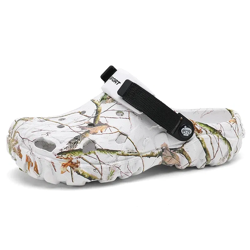 Color: black, Shoe Size: 40 - Fashion Garden Shoes Men's Clogs Slippers Sandal Flat Camouflage Sandals Male Sneakers Outdoor Flip Flops Home Clogs