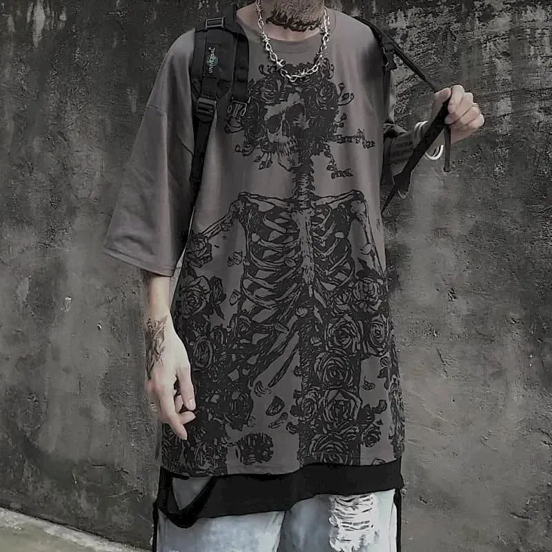 Color: GRAY, Size: L - Men T-shirts 2023 Summer Streetwear High Street Gothic Skull Tshirt Loose Oversized Short-sleeved T shirt Dark Anime Men Y2k Top