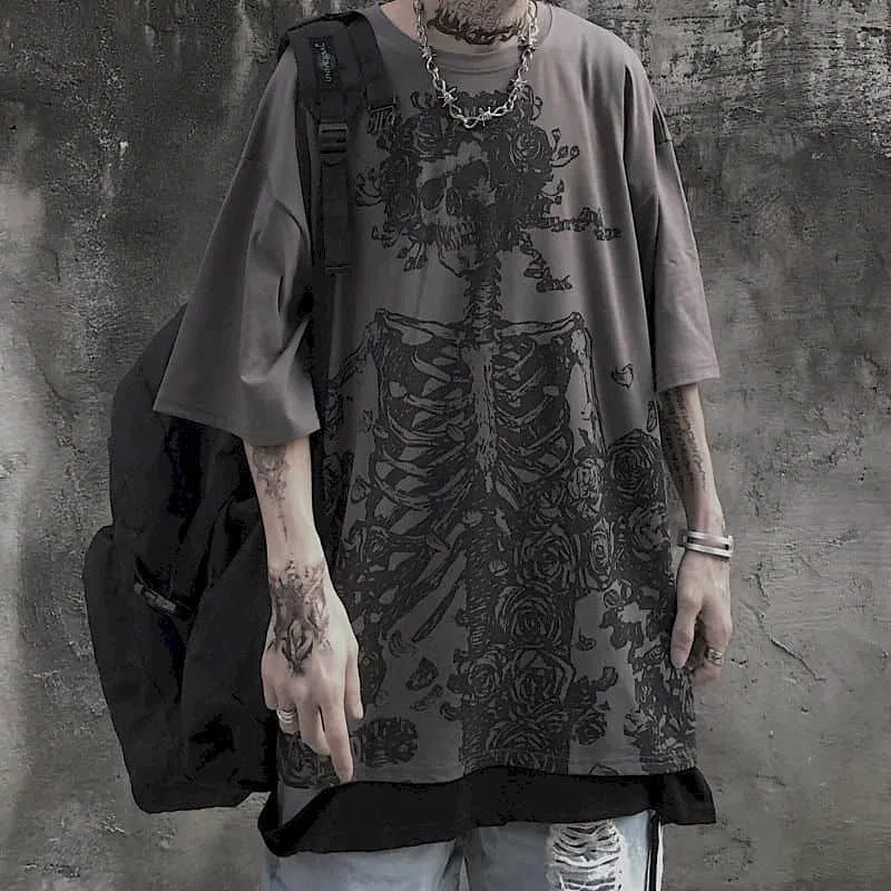 Color: GRAY, Size: L - Men T-shirts 2023 Summer Streetwear High Street Gothic Skull Tshirt Loose Oversized Short-sleeved T shirt Dark Anime Men Y2k Top