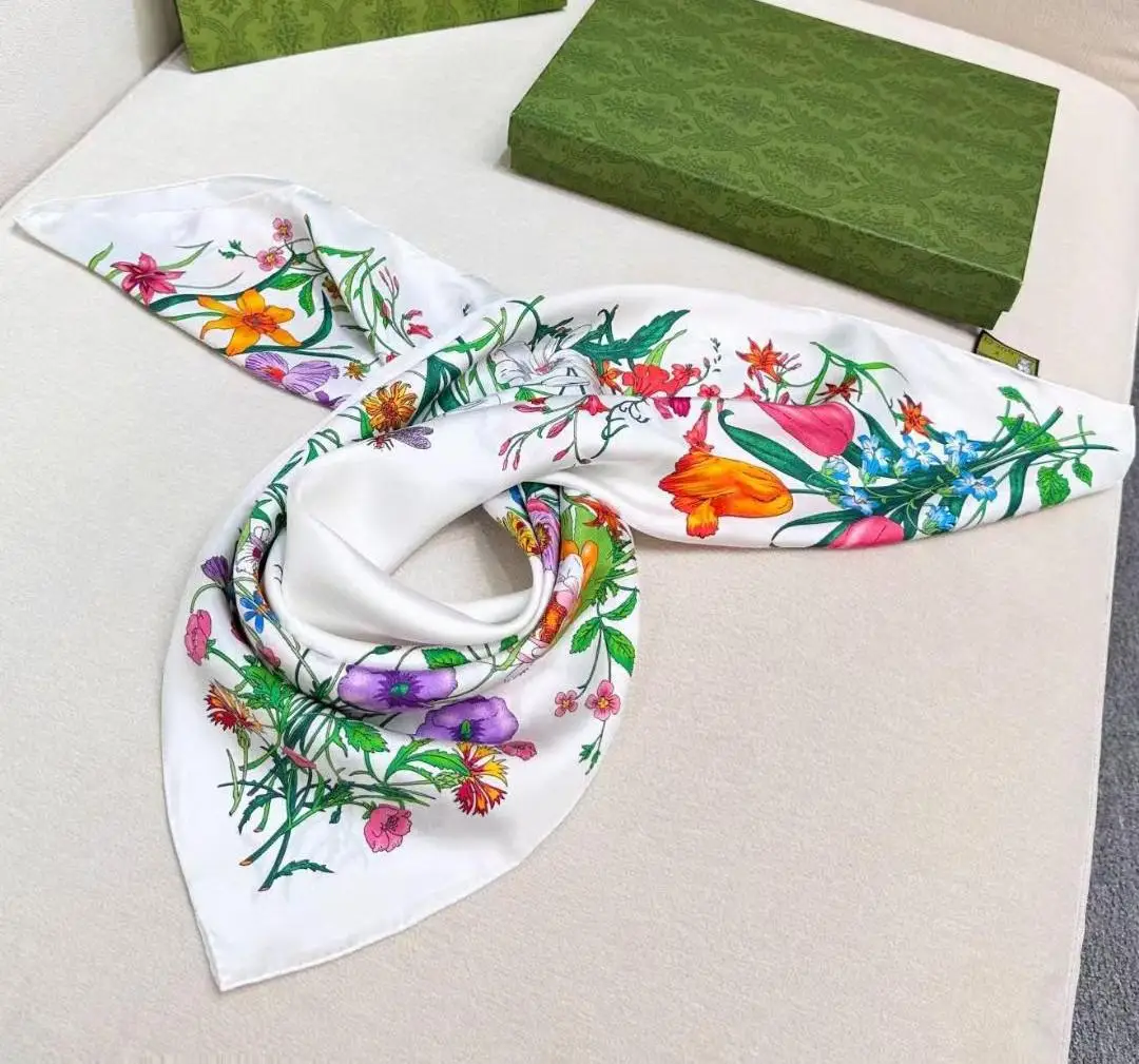 Color: Blue - High-quality Silk Handmade Square Scarf 90x90cm Classic Floral Pattern Injects The Same Romantic Atmosphere Into The New Series