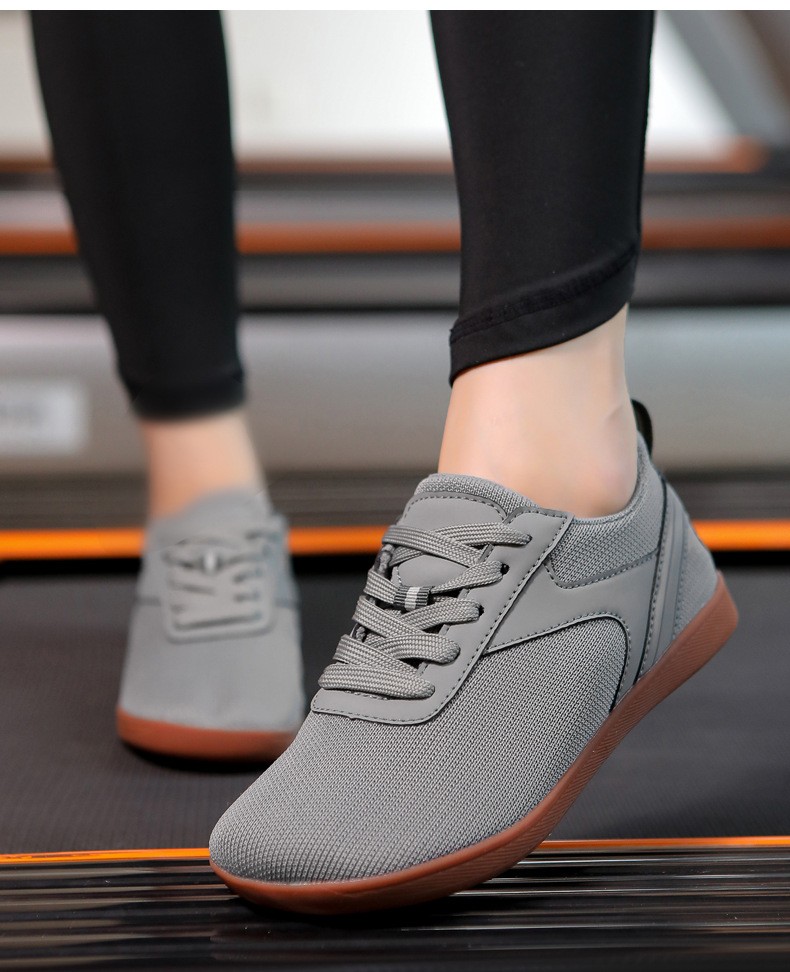 Men Sneakers Breathable Mesh Sports Shoes
