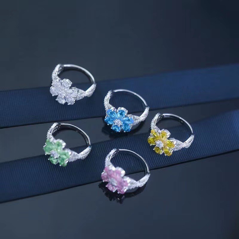 S925 Sterling Silver Six-Leaf Flower Crystal Ring  Elegant Floral Jewelry for Women