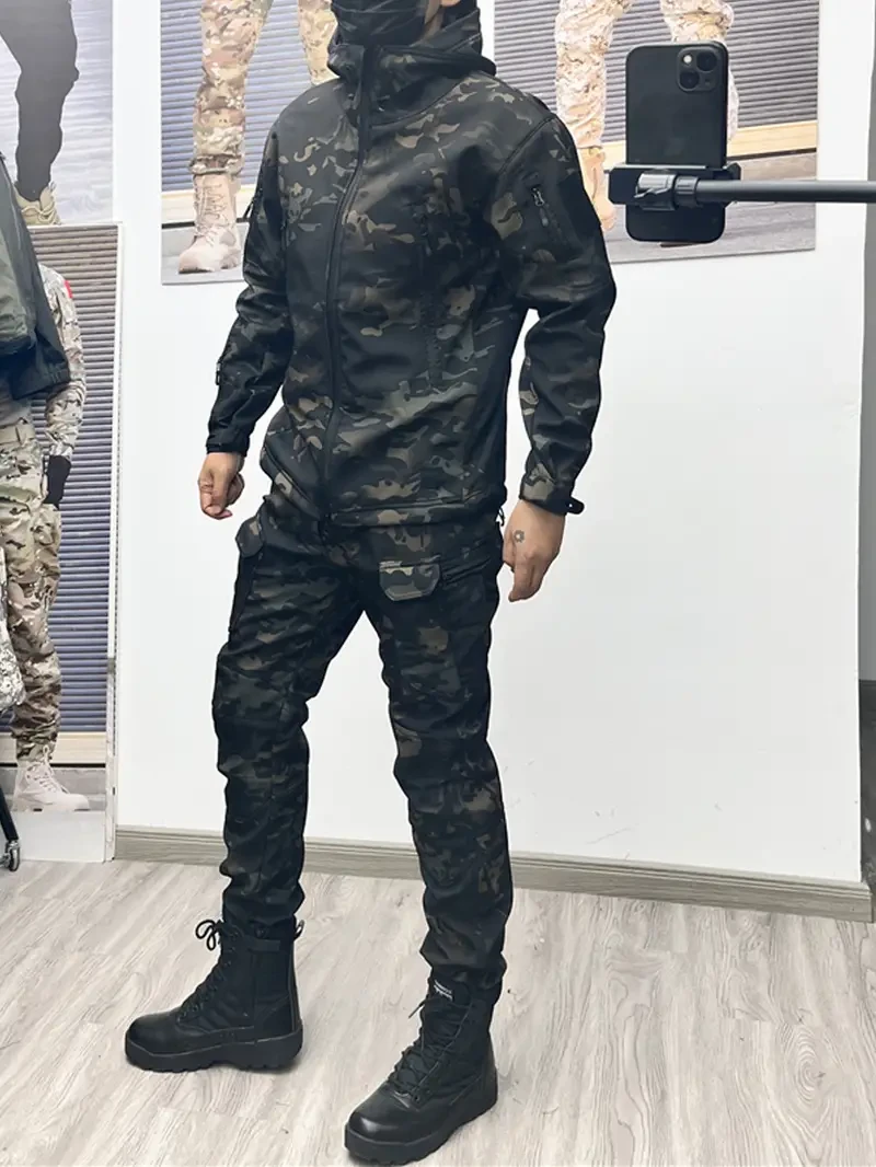 Mens Camo Outdoor Outfit Set  Water-Resistant Jacket & Pants
