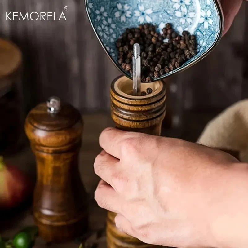 Handheld Oak Wood Pepper Mill Grinder Set - Perfect for Spicing Up Your Meals