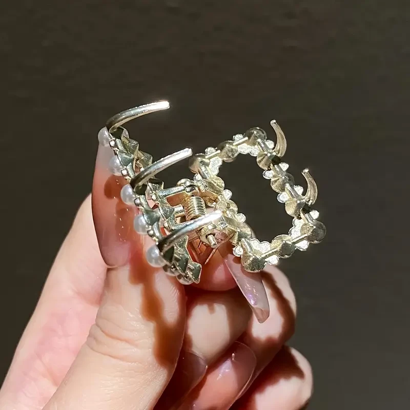 5pcs Girls Imitation Pearl Hair Claws  Small Hair Accessories for Messy Hair