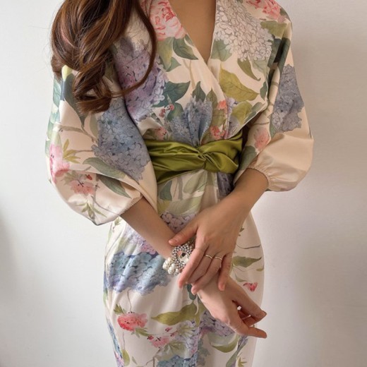 French Elegant V-neck Decor Printed Kink Dress