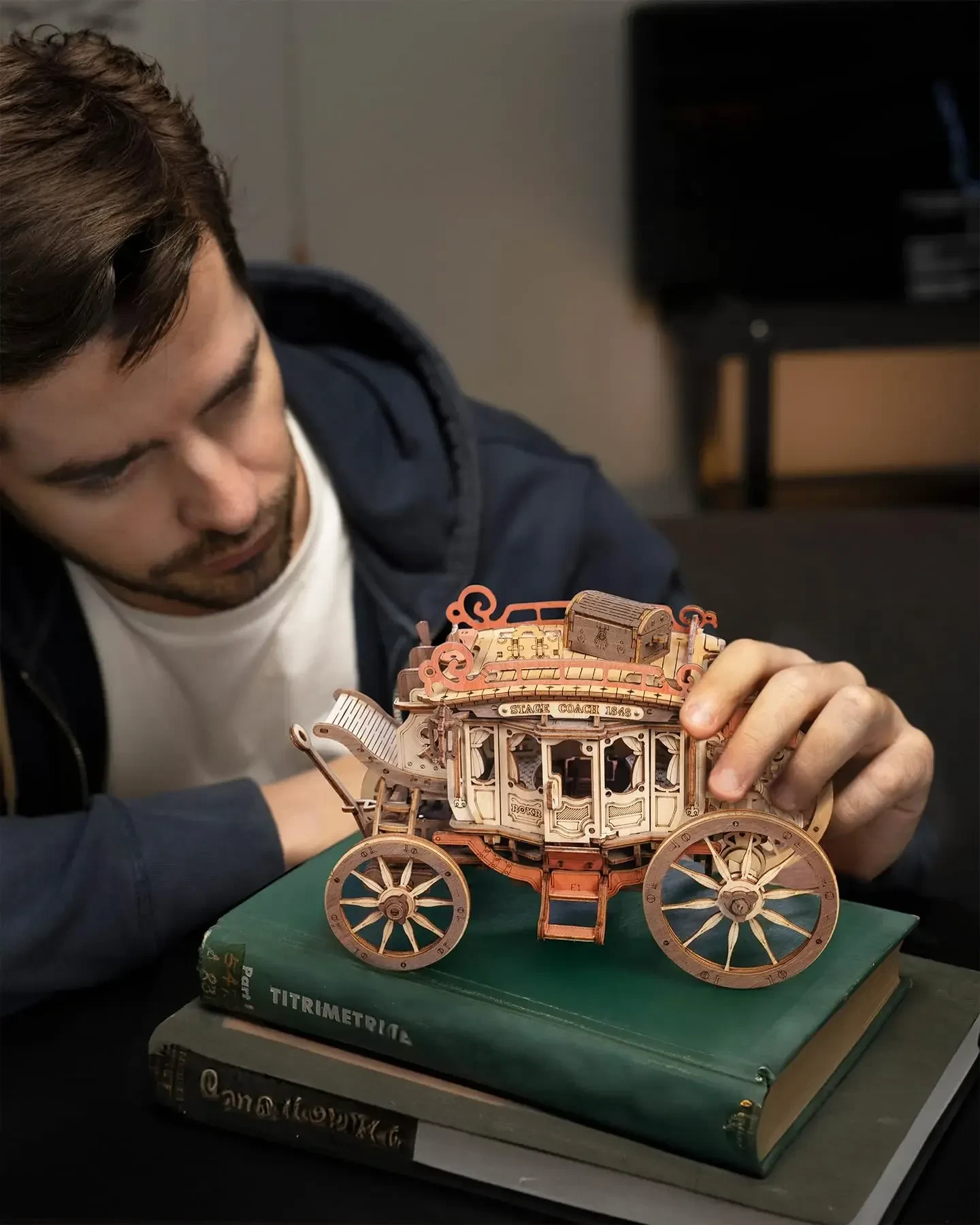 Stagecoach Music Box 3D Wooden Puzzle