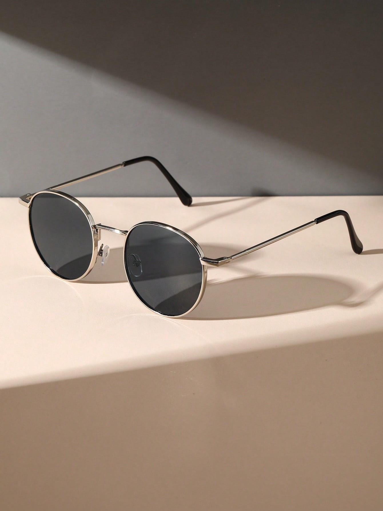 Unisex Metal Round Frame Vintage Y2K Sunglasses