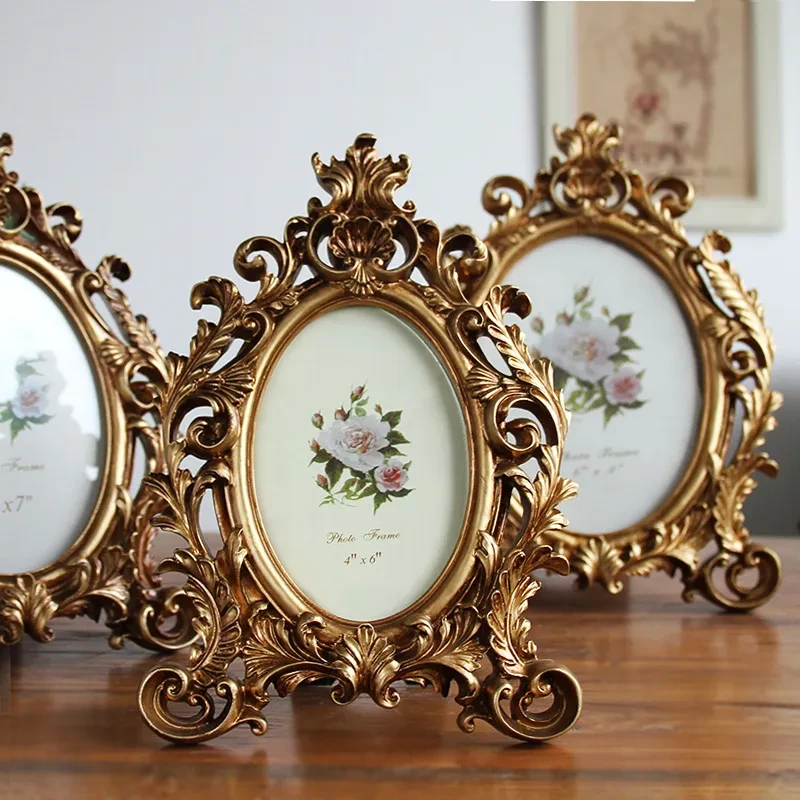 European oval resin photo frame